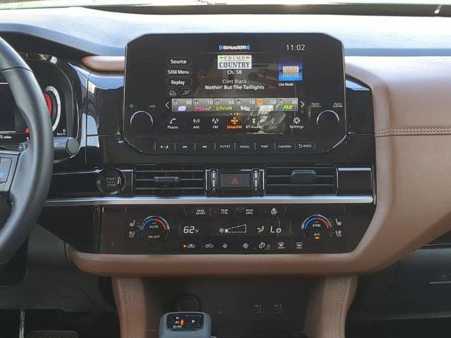 Certified 2025 Nissan Pathfinder Platinum w/ Lighting Package (N93) image 19