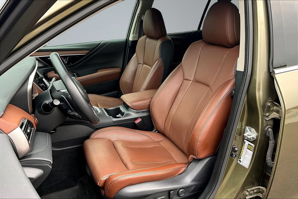 Used 2022 Subaru Outback Touring AWD/4WD image 19