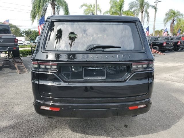 New 2023 Jeep Grand Wagoneer Series III w/ Quick Order Packagew 28T AWD/4WD image 4