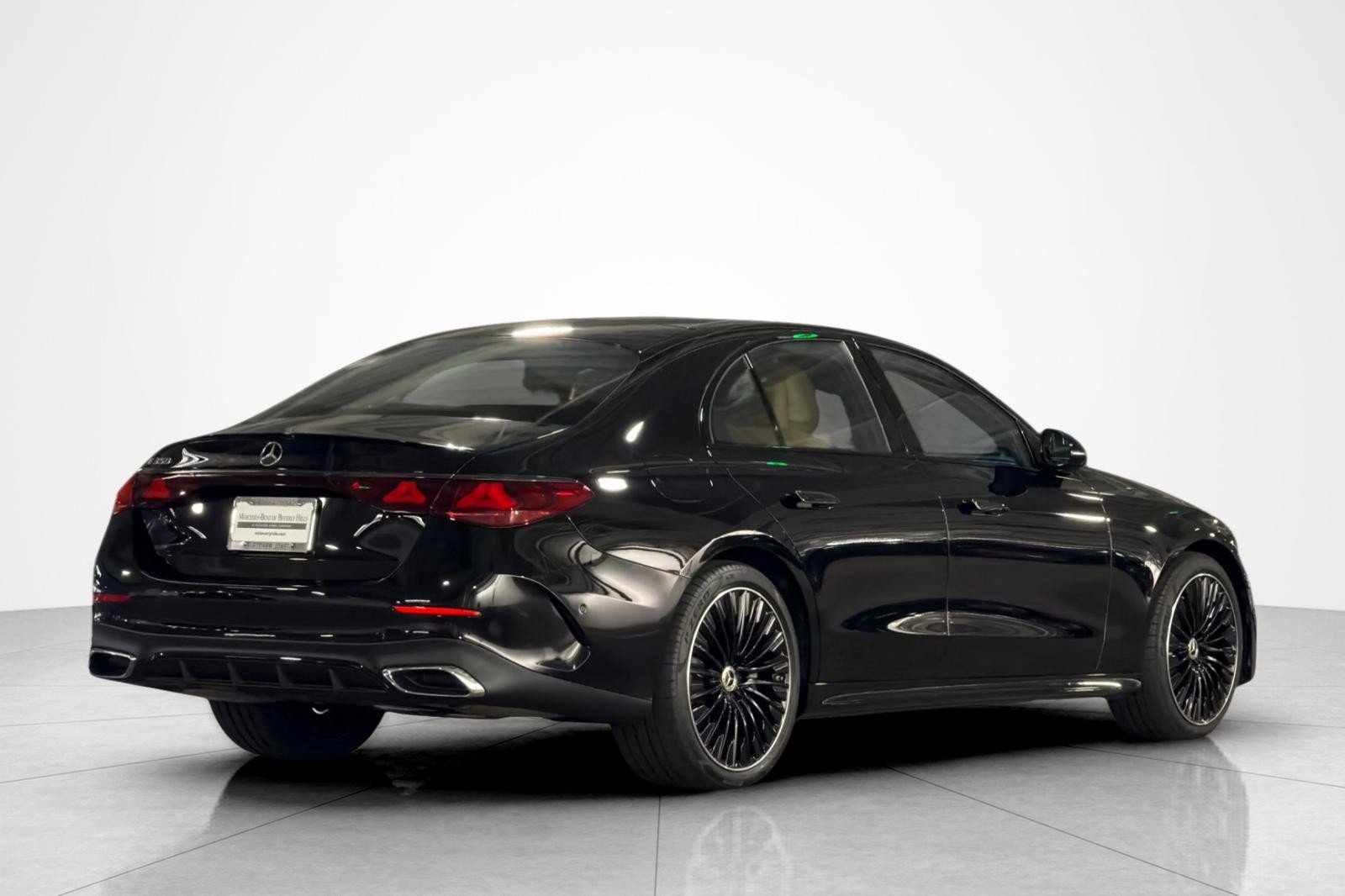 New 2027 Mercedes-Benz E 350 Sedan image 5