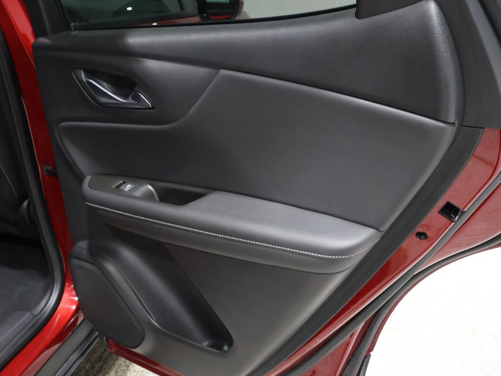 Used 2023 Chevrolet Blazer LT w/ LPO, Black Grille Bar Package image 23