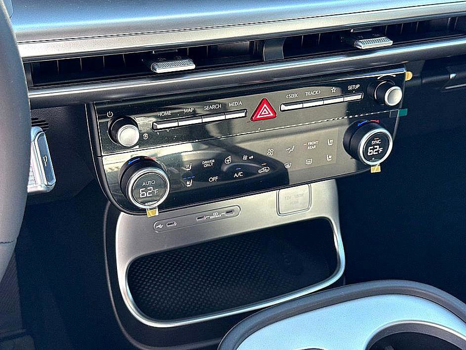 New 2026 Hyundai Ioniq 9 SEL image 10