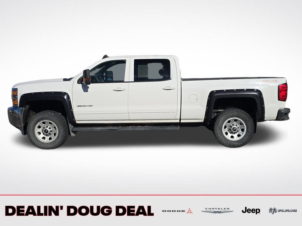 Used 2015 Chevrolet Silverado 3500 LT AWD/4WD image 3