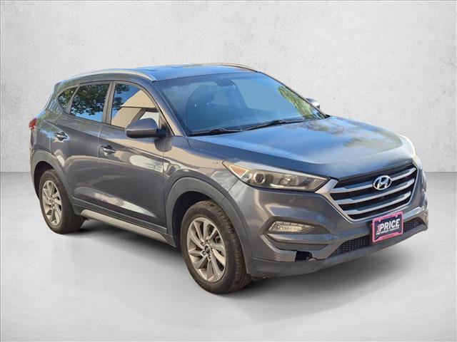 Used 2017 Hyundai Tucson SE w/ SE Popular Package 02 AWD/4WD image 3