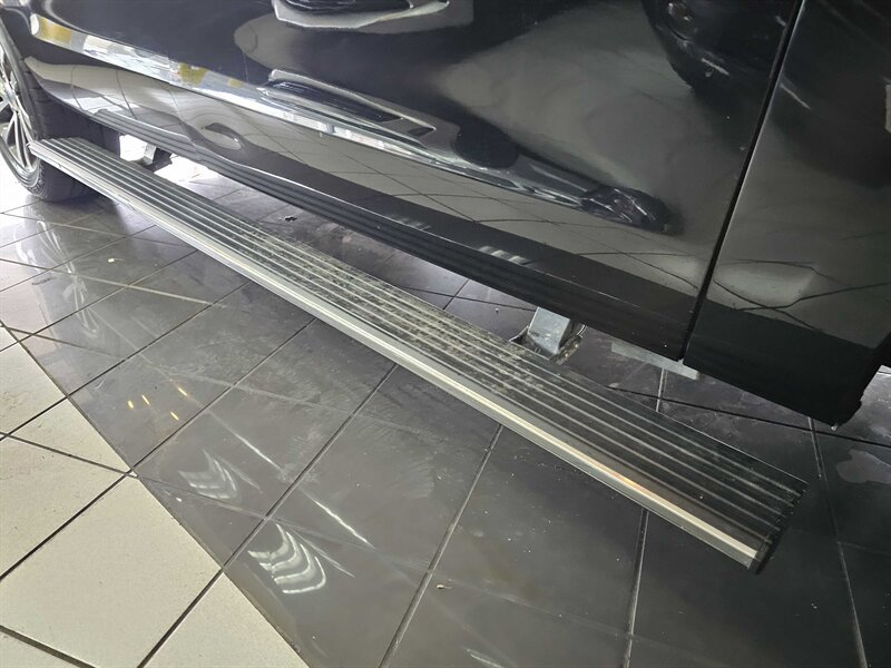 Used 2018 Ford Expedition Max Limited AWD/4WD image 46