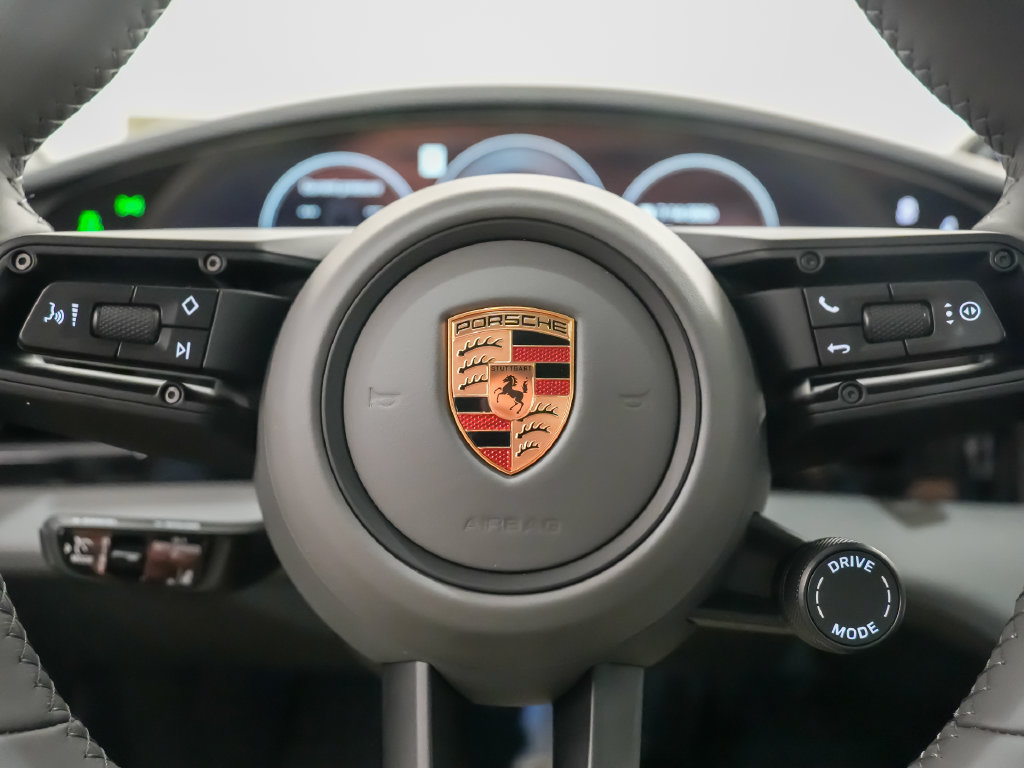 New 2026 Porsche Taycan AWD/4WD image 27