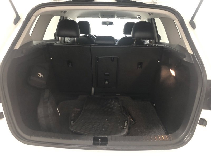 Used 2022 Volkswagen Taos SE image 8