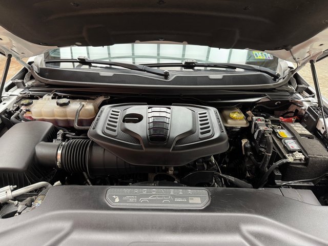 Used 2024 Jeep Wagoneer L Series II w/ Flexible Seating Group image 28