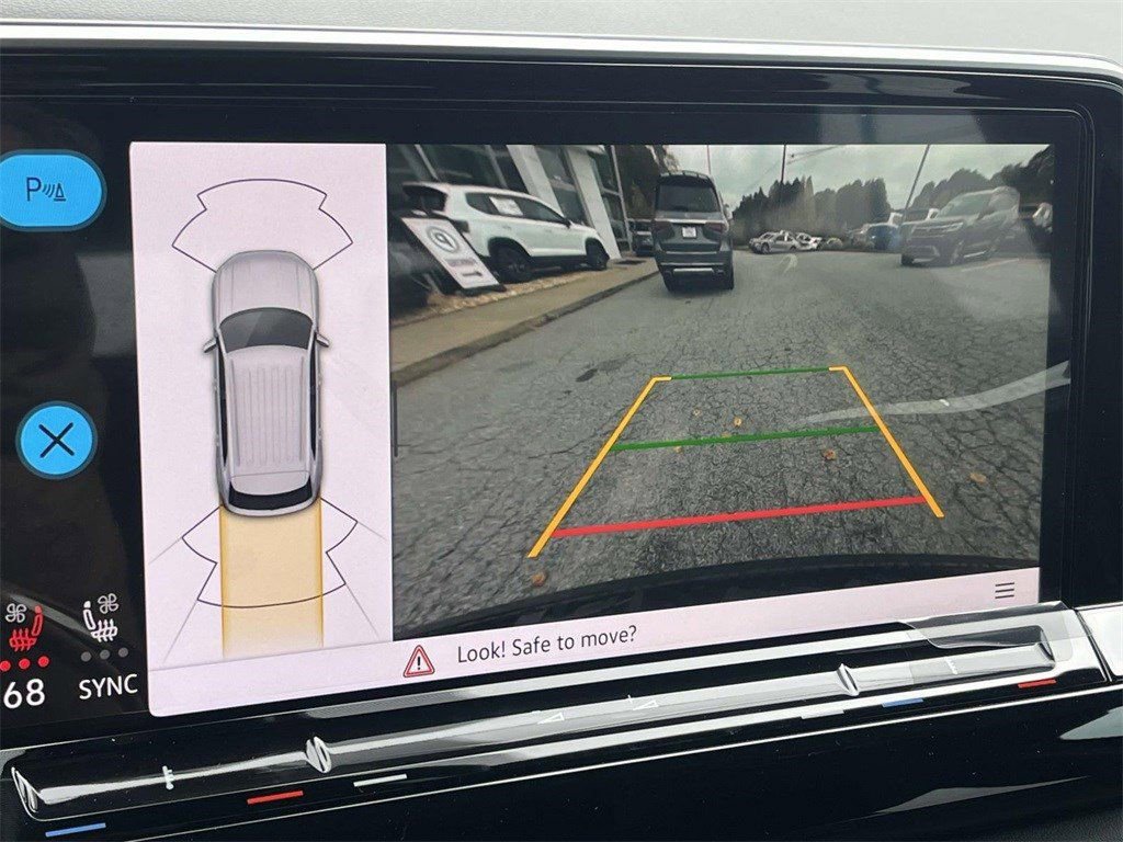 New 2026 Volkswagen Atlas Cross Sport SE FWD image 21