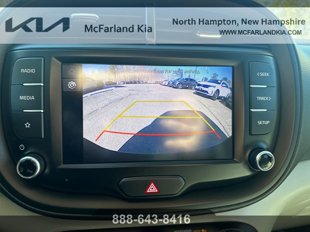 Used 2022 Kia Soul LX image 22