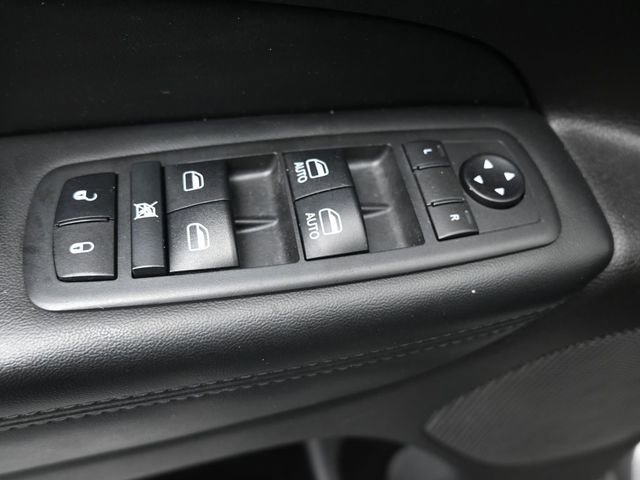 Used 2021 Jeep Grand Cherokee Laredo X image 13