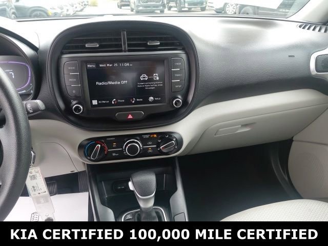 Used 2025 Kia Soul LX image 12