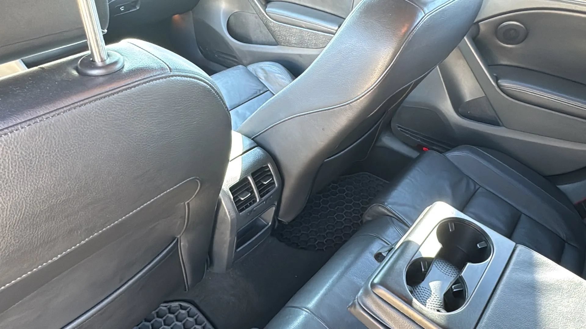 Used 2013 Volkswagen GTI Wolfsburg Edition FWD image 29