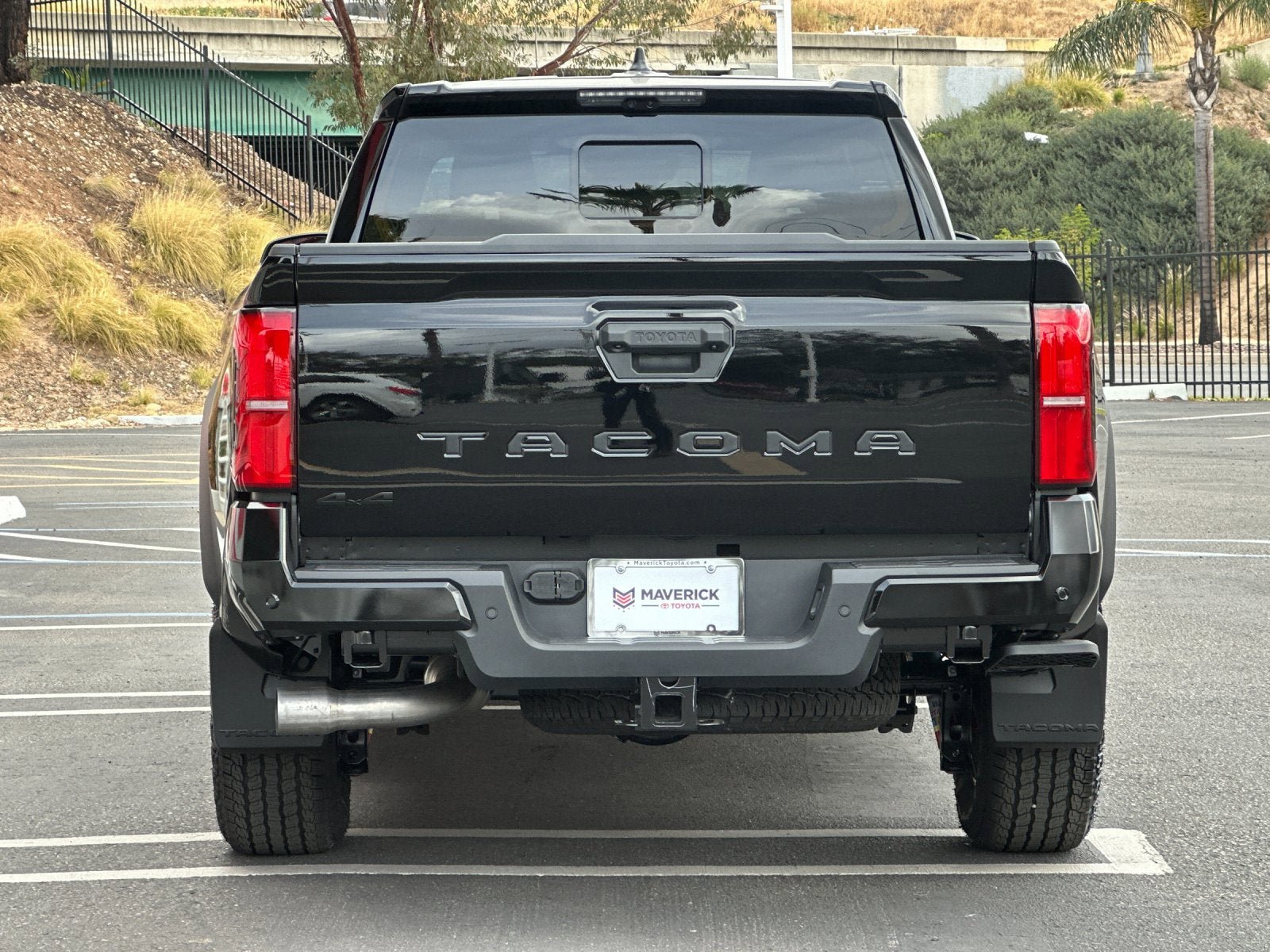 New 2026 Toyota Tacoma TRD Off-Road AWD/4WD image 4