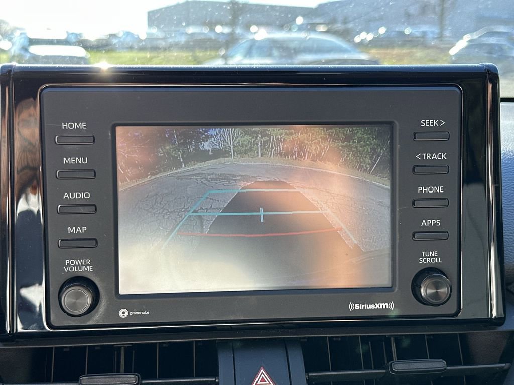 Used 2021 Toyota RAV4 LE image 25