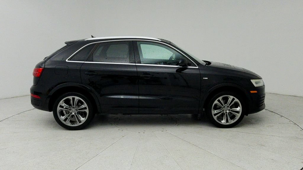 Used 2016 Audi Q3 2.0T Prestige w/ Prestige Package AWD/4WD image 9