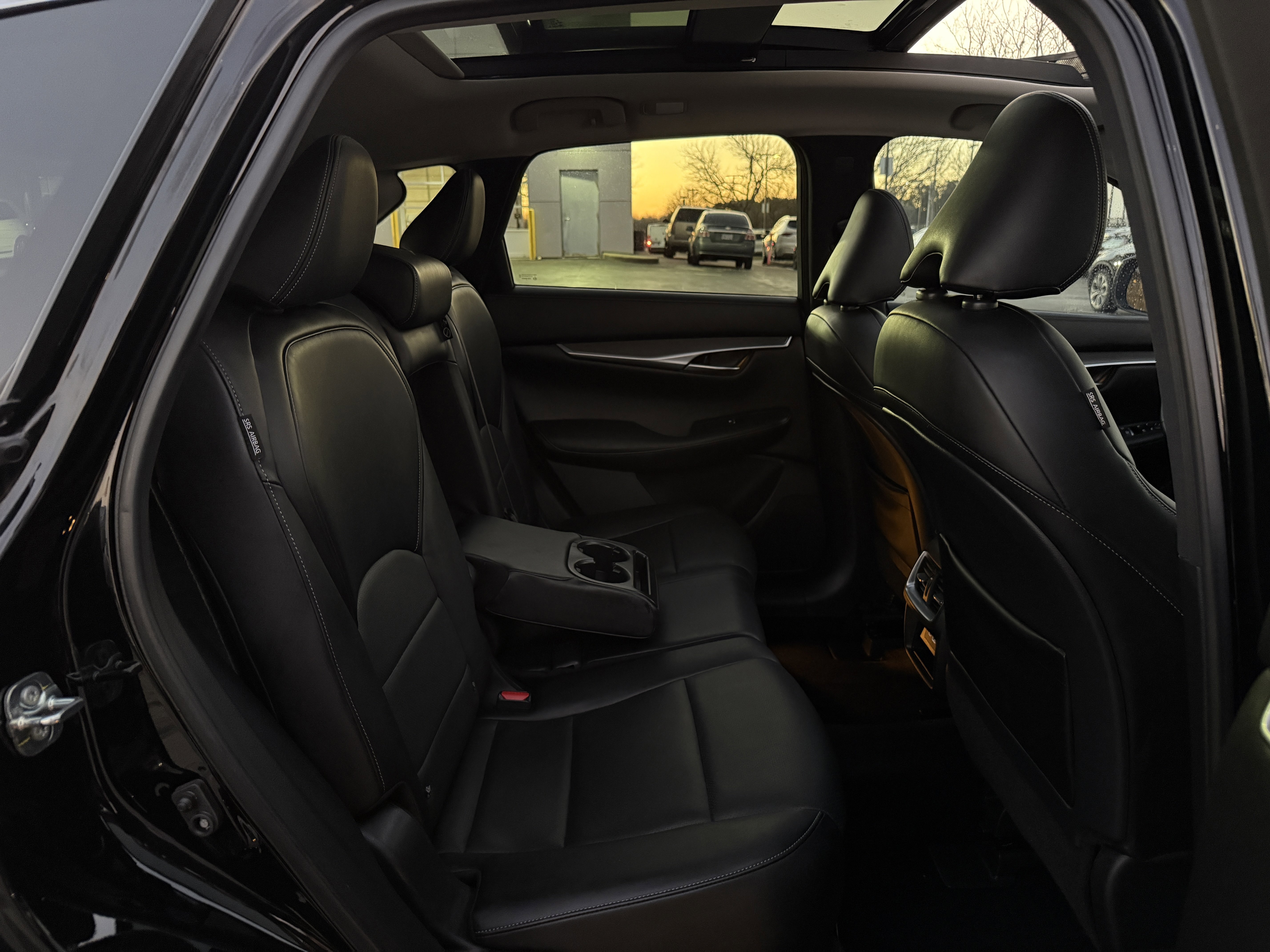 Used 2022 INFINITI QX50 Luxe FWD image 32