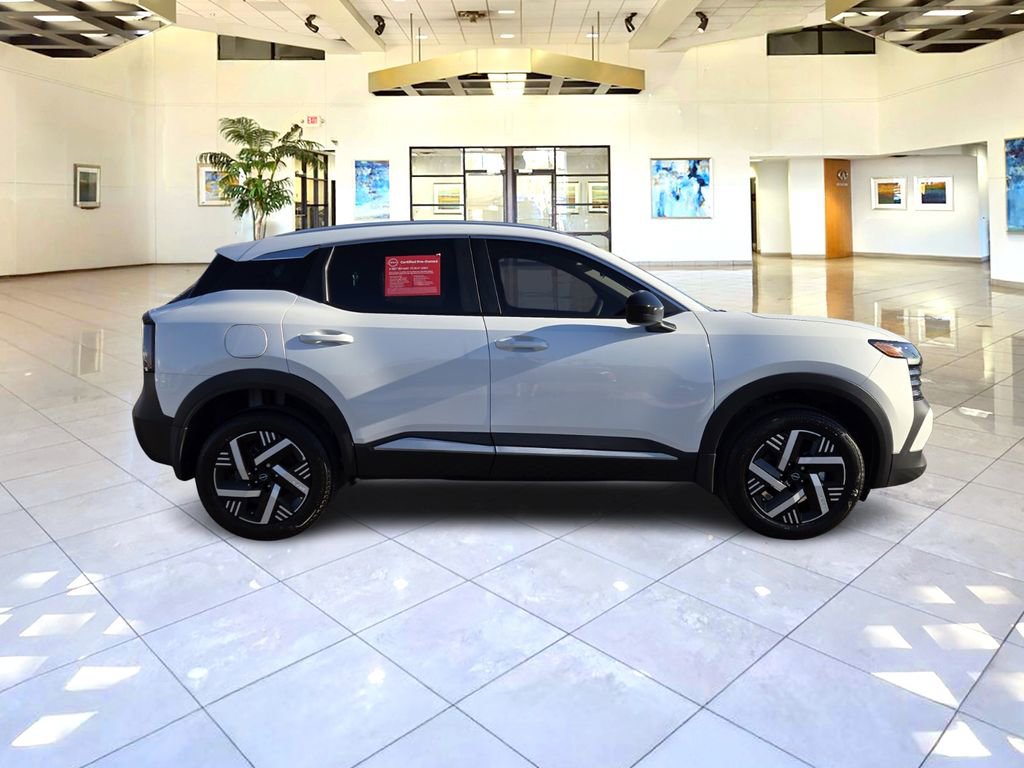 Certified 2026 Nissan Kicks SV image 5