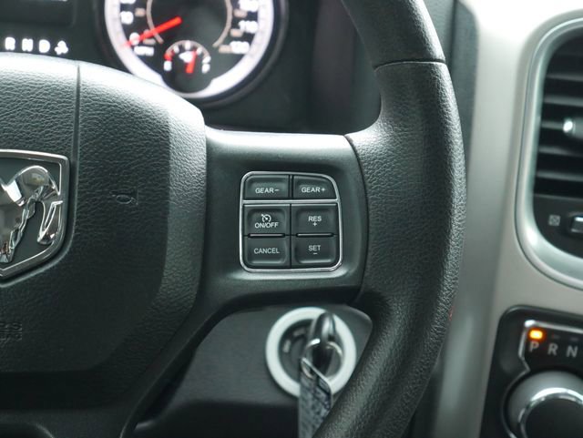 Used 2017 RAM 1500 Classic SLT AWD/4WD image 17