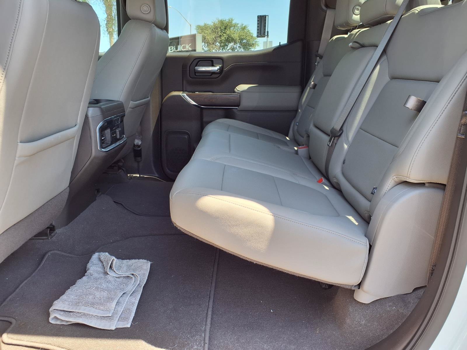 Used 2020 GMC Sierra 1500 SLT w/ SLT Premium Plus Package AWD/4WD image 16