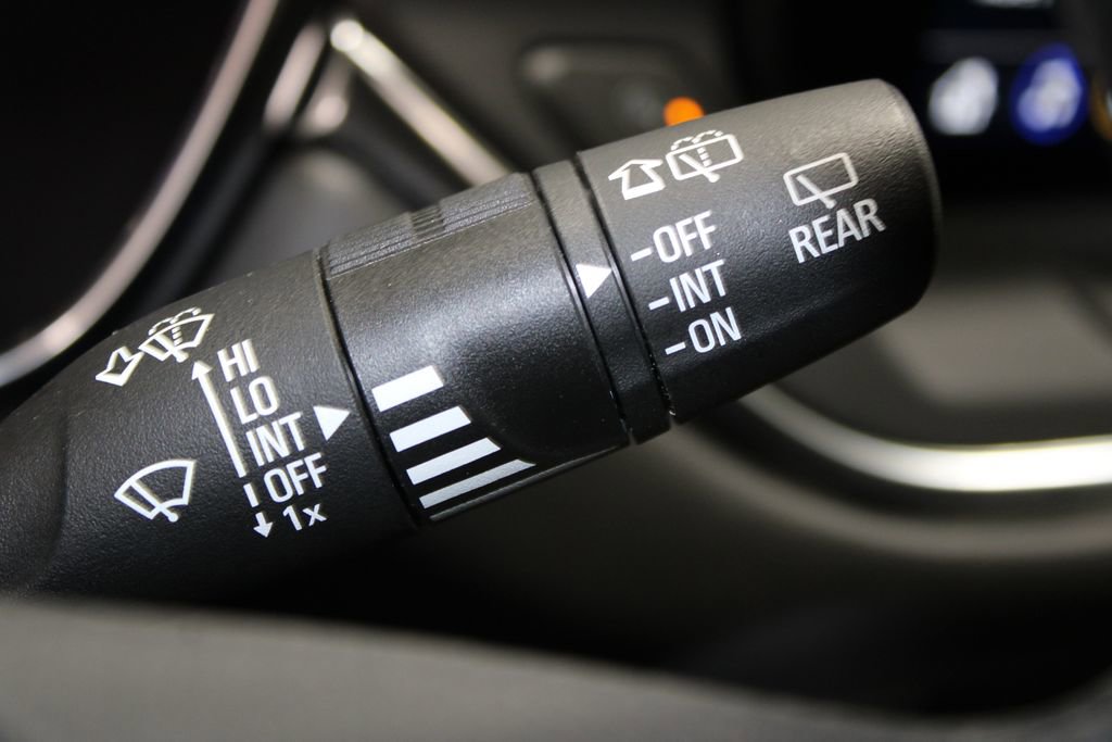 Used 2025 Chevrolet Blazer LT image 34