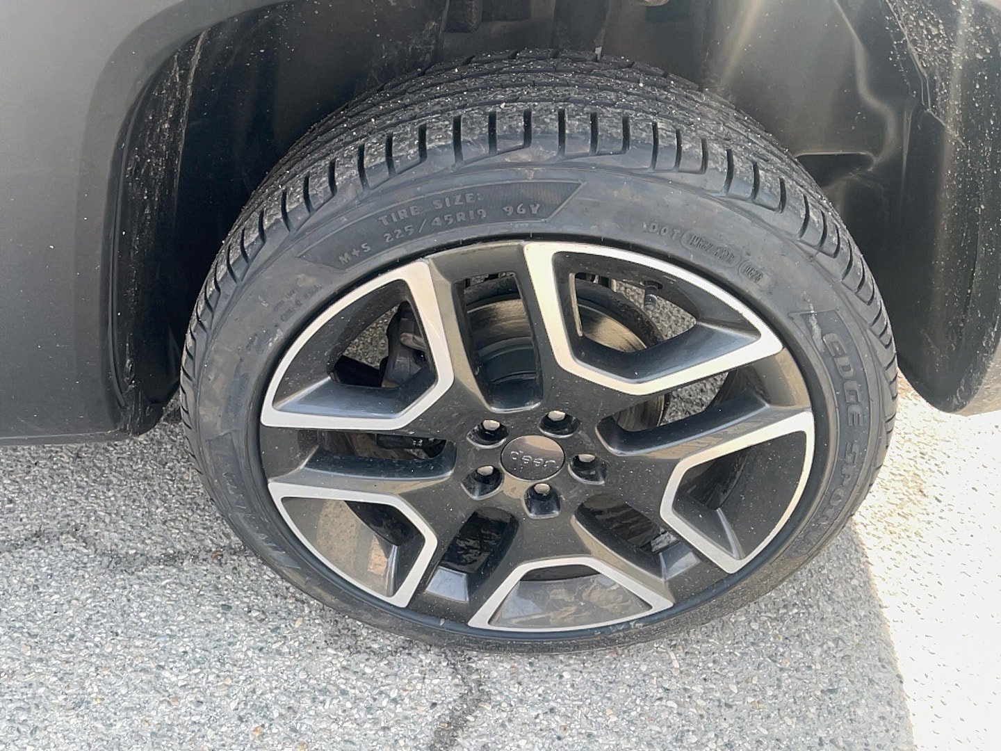 Certified 2021 Jeep Renegade Limited AWD/4WD image 9