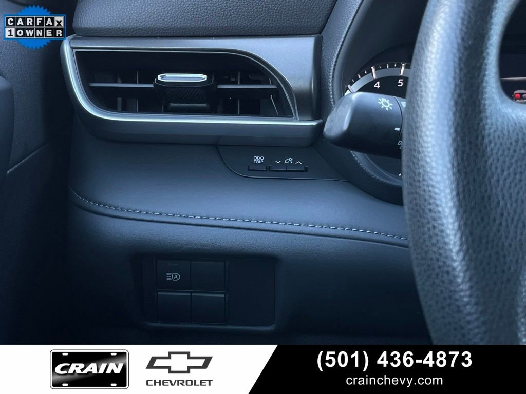 Used 2022 Toyota Highlander L image 14