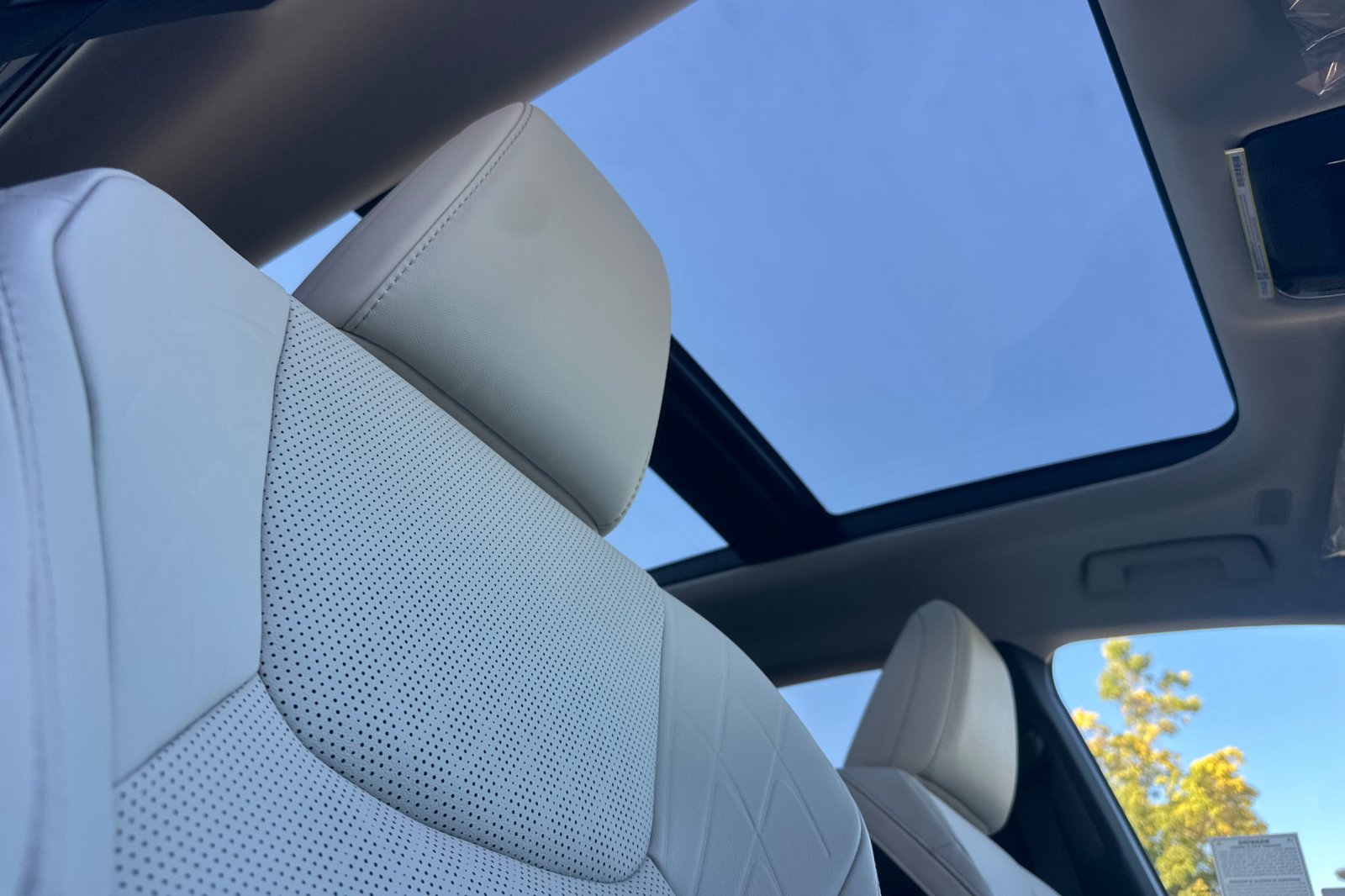 New 2026 Lexus RX 350 image 17