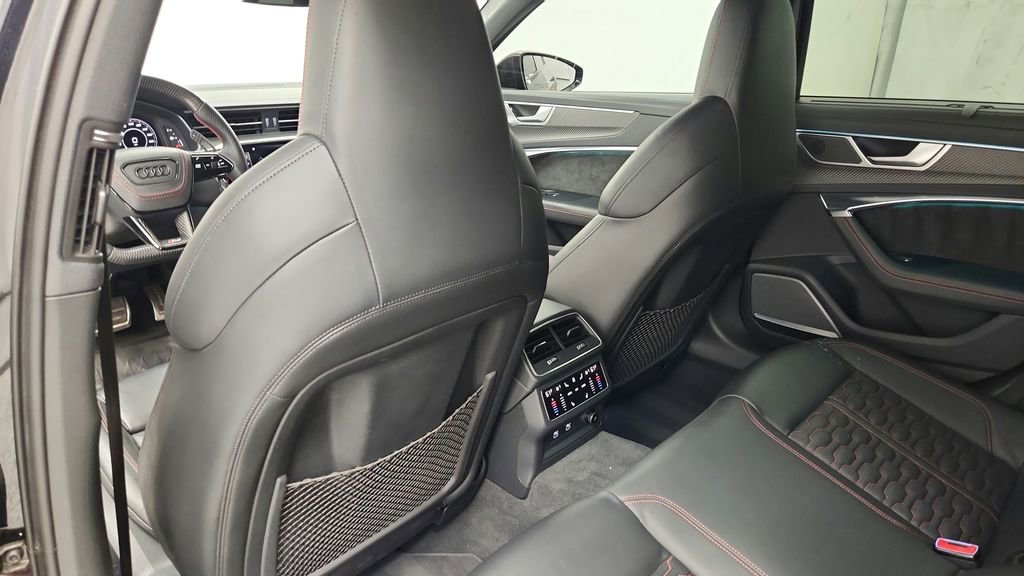 Used 2021 Audi RS 6 AWD/4WD image 41