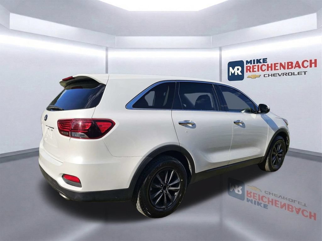 Used 2020 Kia Sorento FWD V6 image 4