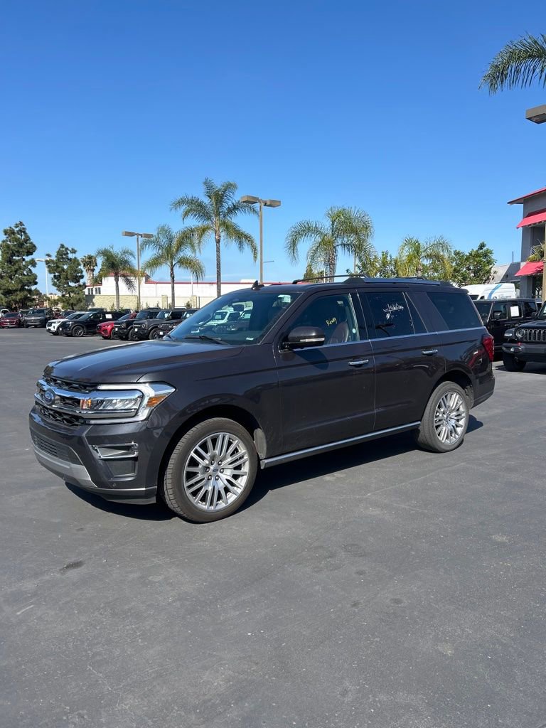 Used 2024 Ford Expedition Limited