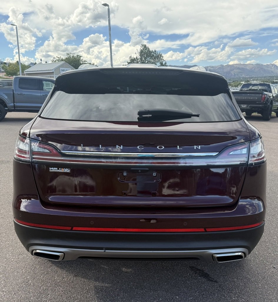 Certified 2022 Lincoln Nautilus Reserve image 6