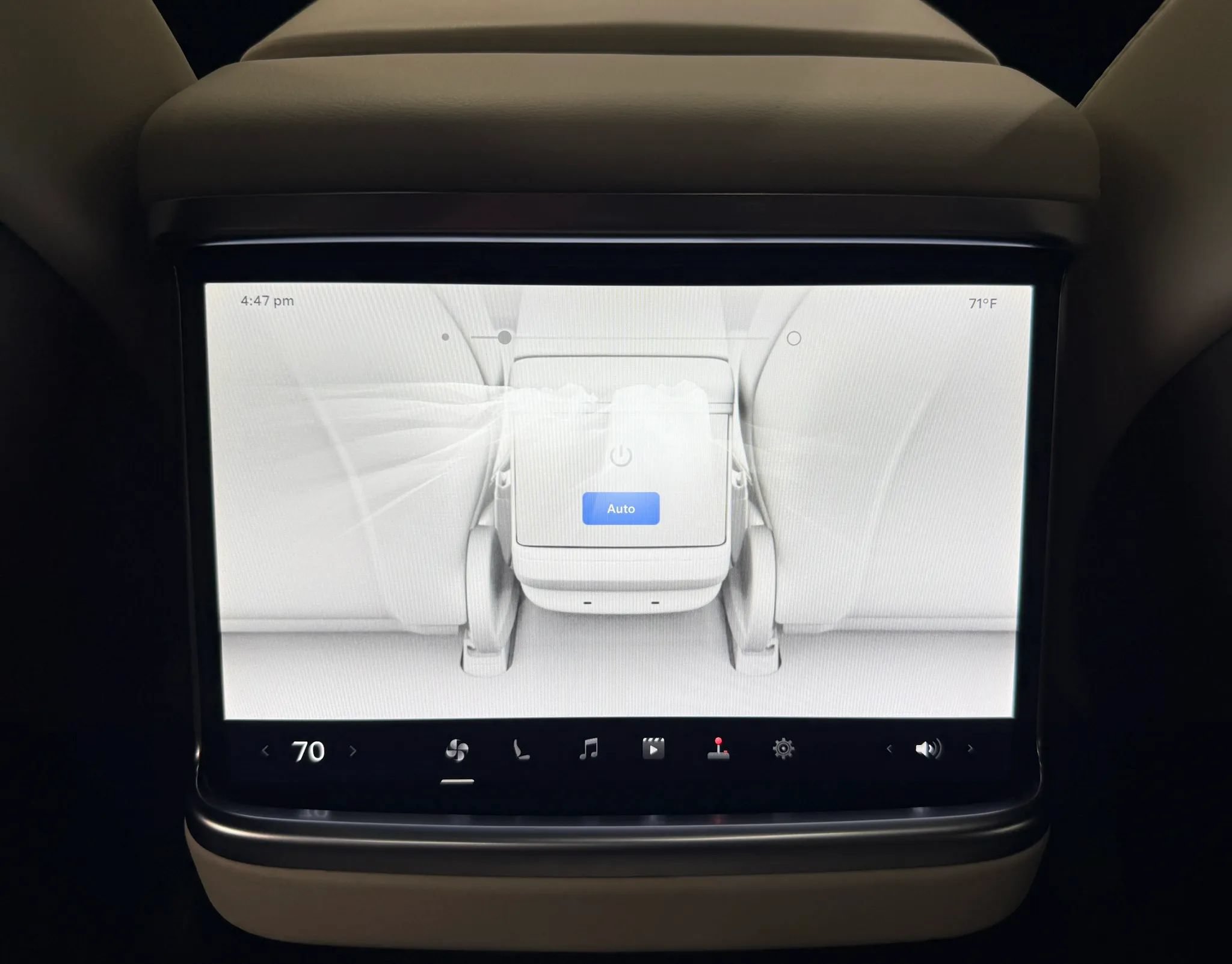 Used 2023 Tesla Model S Standard Range AWD/4WD image 17