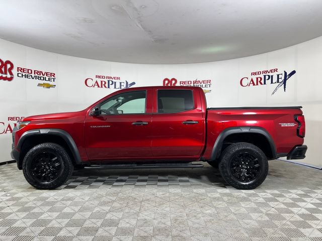 Used 2023 Chevrolet Colorado Trail Boss w/ Technology Package AWD/4WD image 4