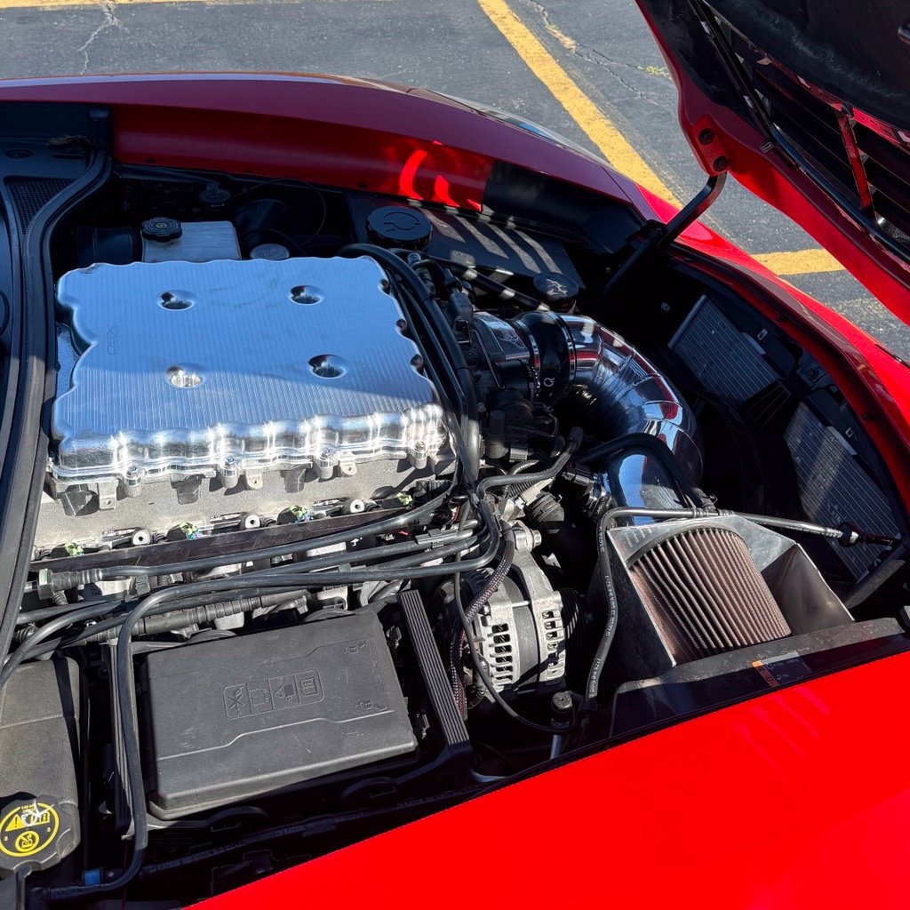 Used 2015 Chevrolet Corvette Z06 RWD image 13
