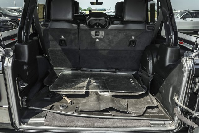 Used 2023 Jeep Wrangler Unlimited Rubicon AWD/4WD image 21