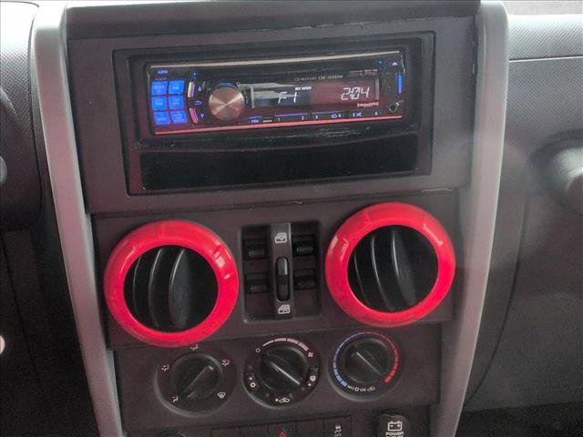 Used 2010 Jeep Wrangler Unlimited Sport image 14