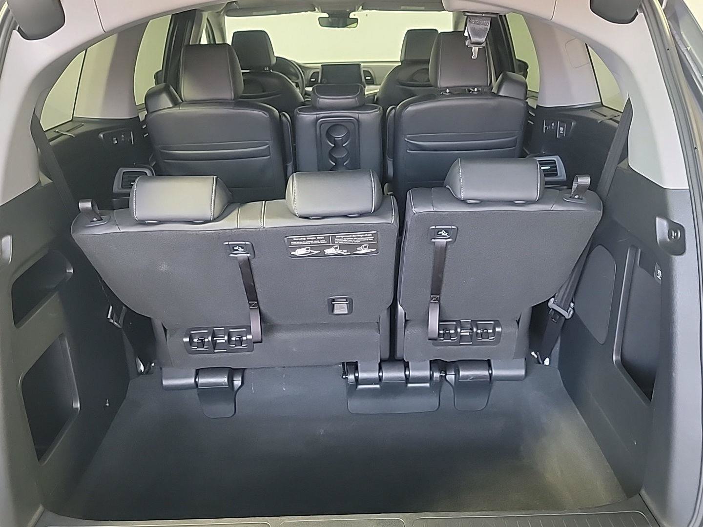 Certified 2024 Honda Odyssey Touring image 7