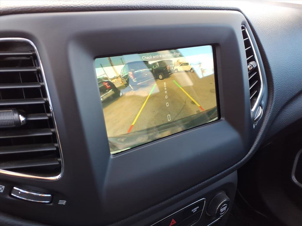 Used 2019 Jeep Compass Latitude w/ Popular Equipment Group image 23