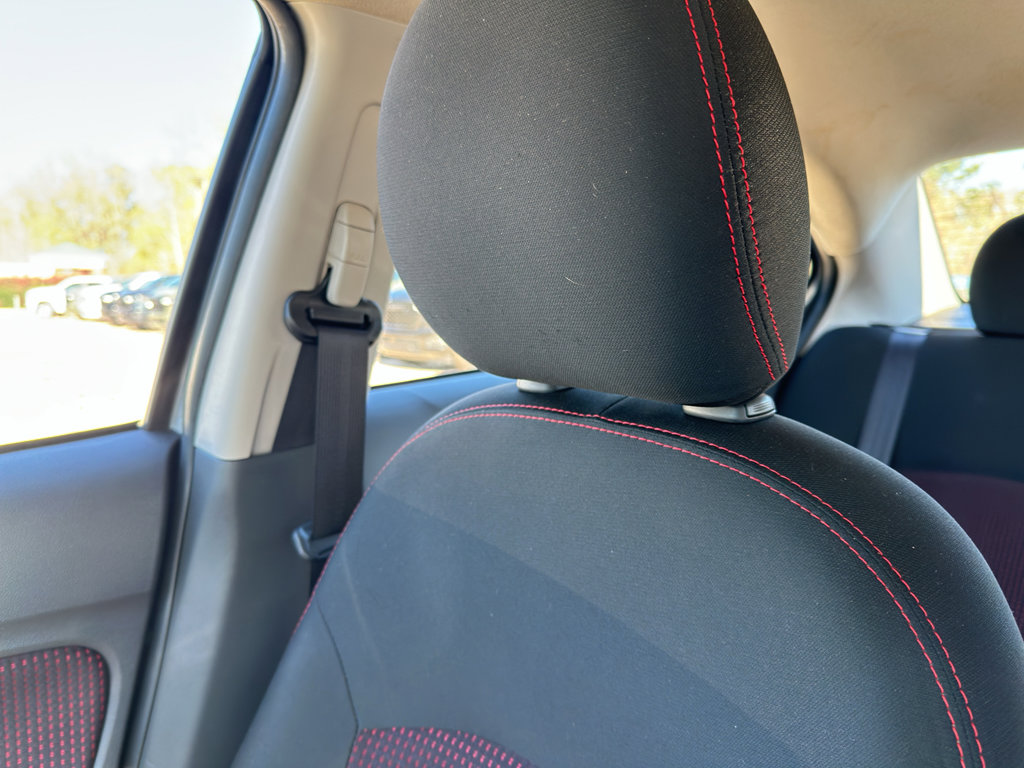 Used 2024 Mitsubishi Mirage G4 Black Edition image 17