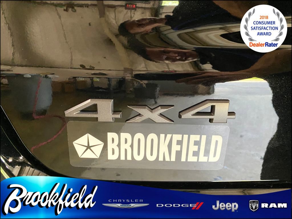 New 2025 Jeep Compass Limited w/ Sun and Sound Group image 11