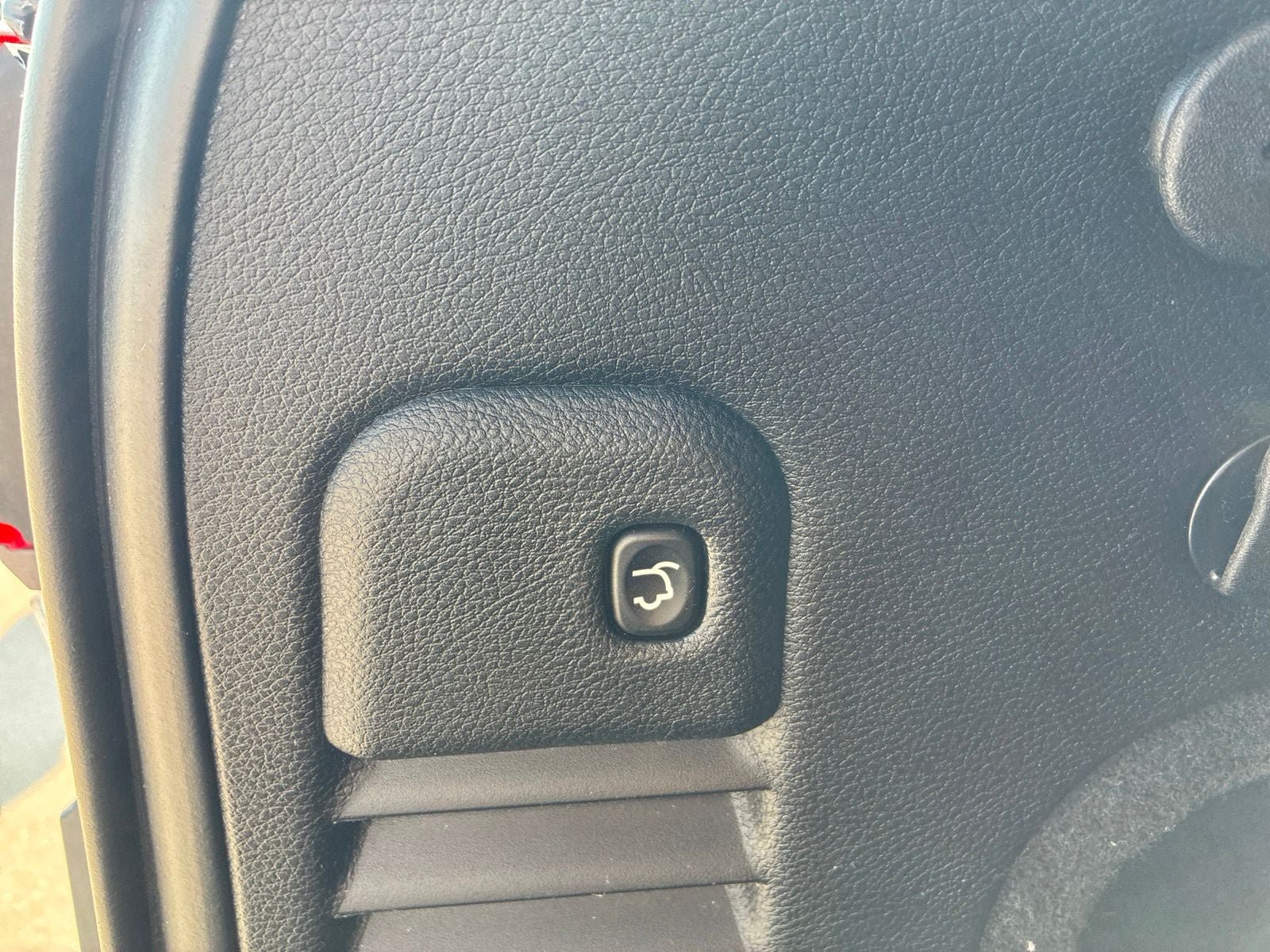 Used 2020 Jeep Grand Cherokee Limited X AWD/4WD image 6