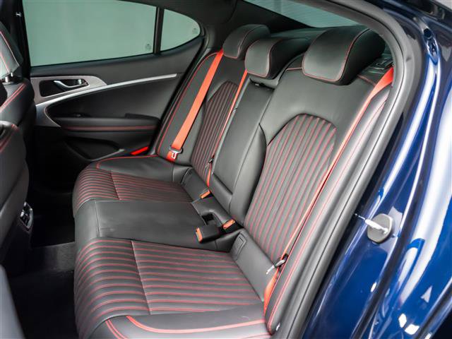 Used 2023 Genesis G70 2.0T w/ Sport Prestige Package RWD image 30