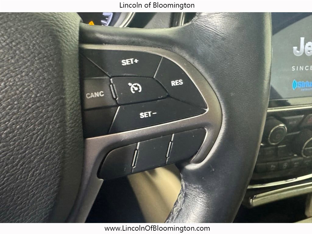 Used 2021 Jeep Grand Cherokee Limited w/ Trailer Tow Group IV image 40