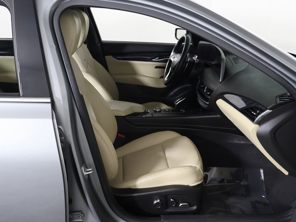 Used 2025 Cadillac CT5 Premium Luxury image 31