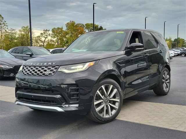 New 2024 Land Rover Discovery Metropolitan Edition AWD/4WD image 37