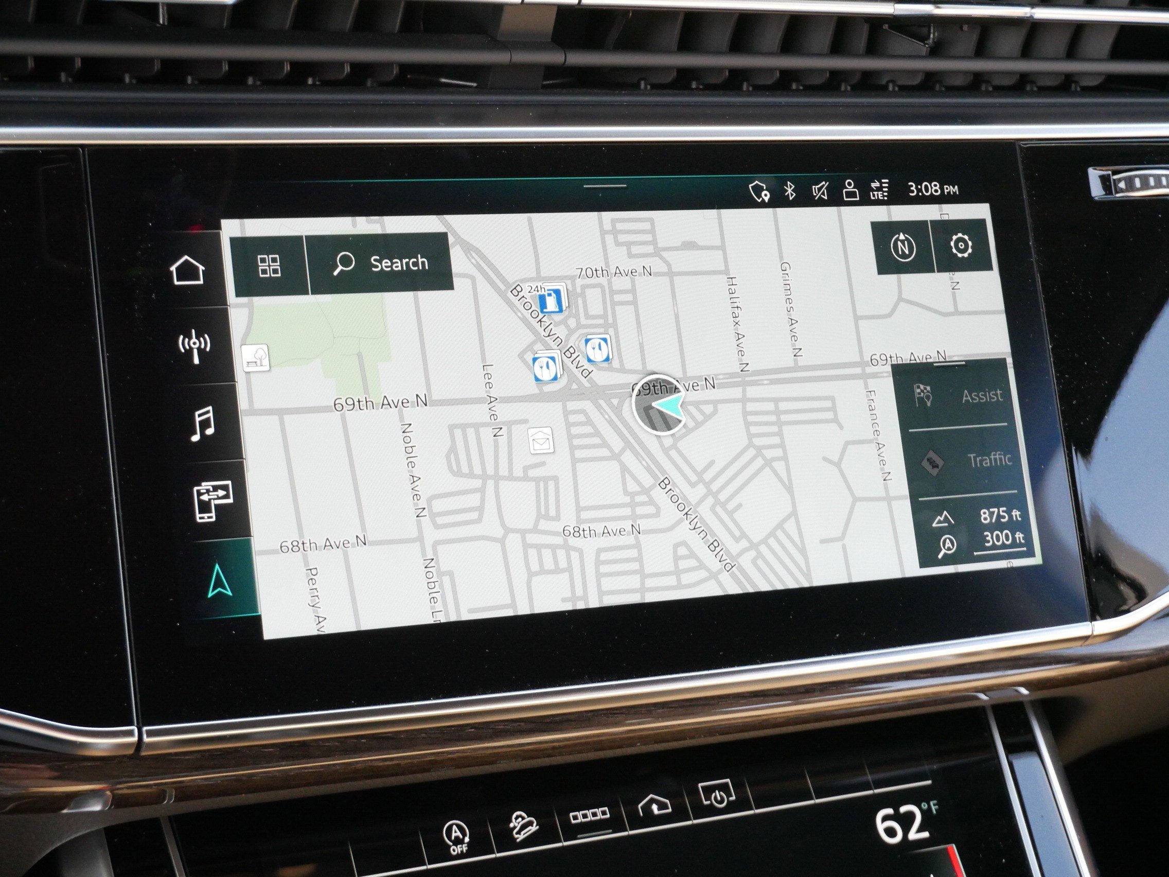 Used 2022 Audi Q7 Premium Plus image 22