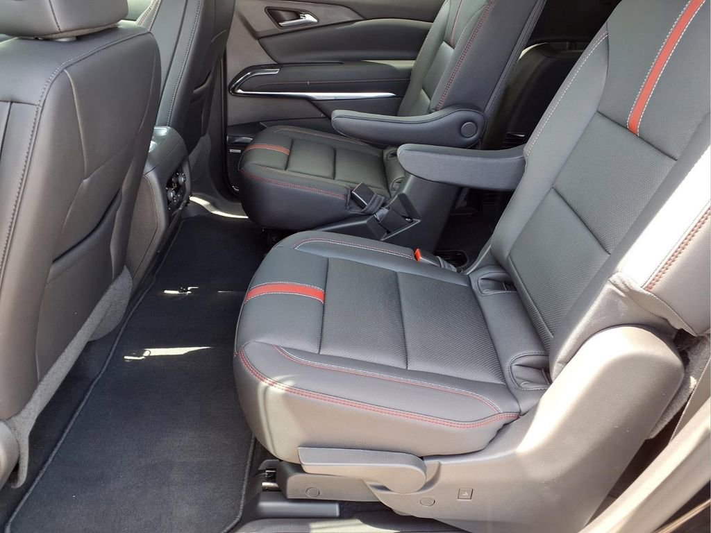 New 2026 Chevrolet Traverse RS FWD image 20