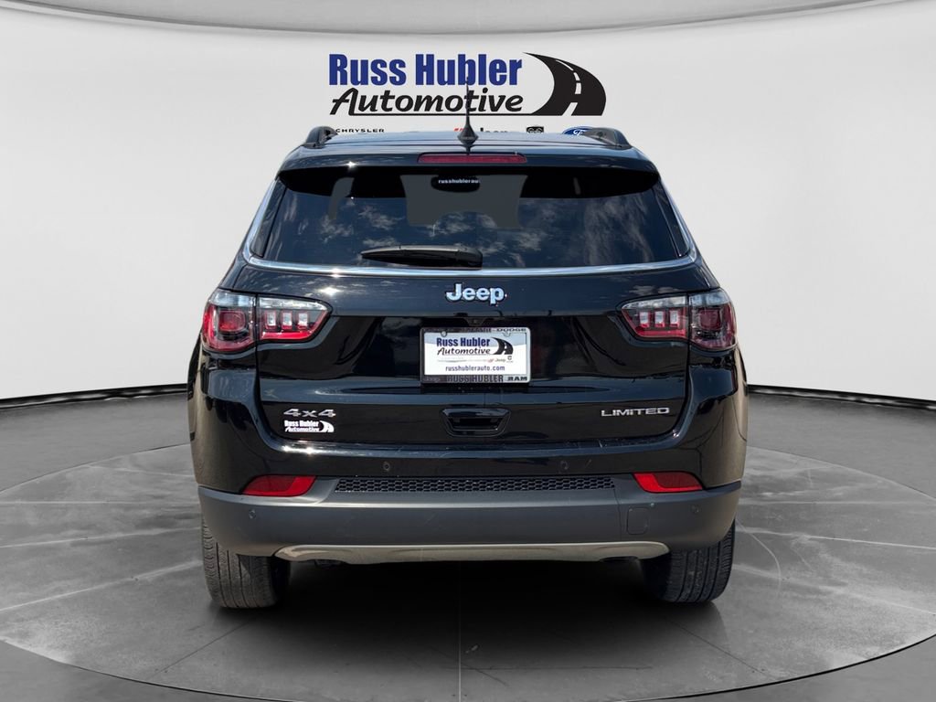 Used 2024 Jeep Compass Limited image 4