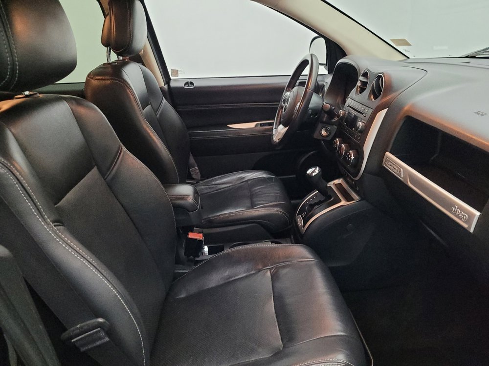 Used 2015 Jeep Compass High Altitude image 21